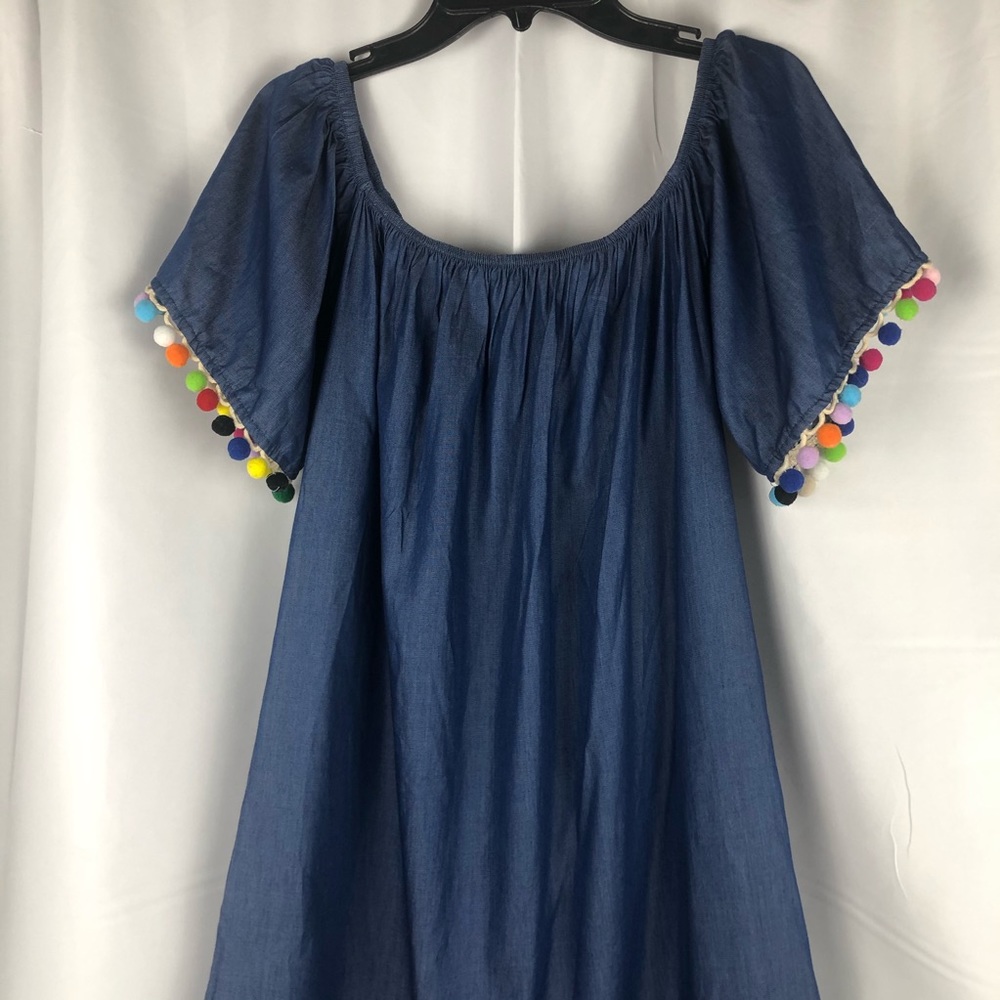 Denim Faux off the shoulder dress poms sleeves/hem - Picture 4 of 8